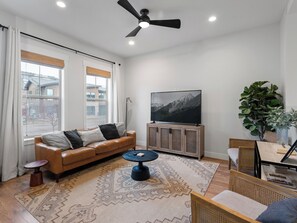 Nicht klassifiziertes Bild, 2 von 25, Schaltfläche