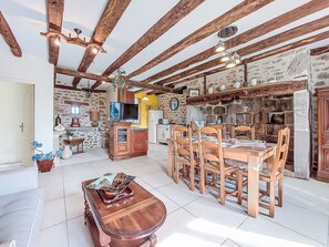 Dining - Gîte Saint Sauveur by Interhome (St-Martin-La-Meanne)