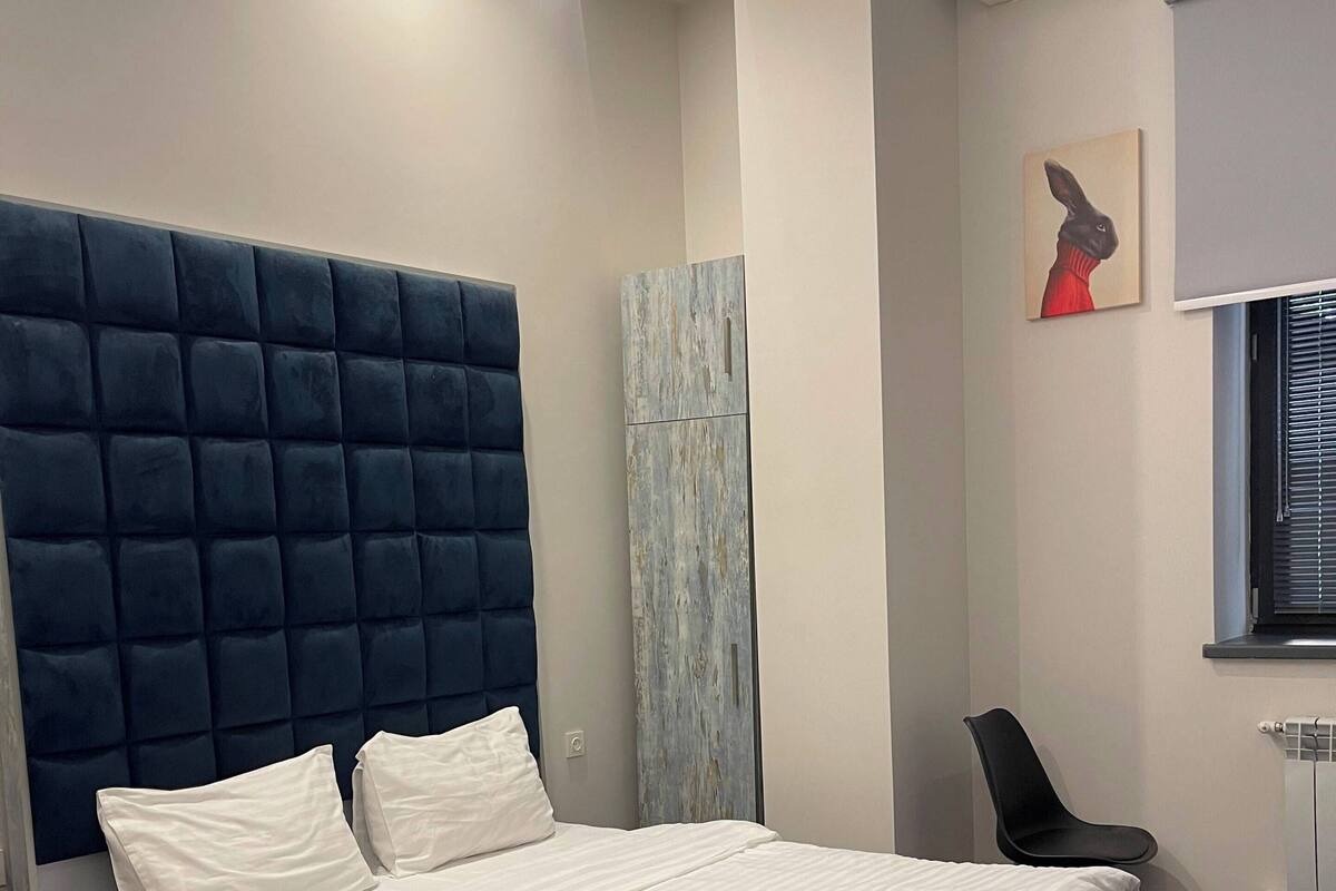 Standard Double Room | Desk, soundproofing, WiFi (free), bed sheets