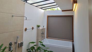 Luxury Villa, Garden View | Bathroom