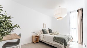 2 bedrooms, iron/ironing board, free WiFi, bed sheets - Fancy 2 Bedroom Fuengirola Escape REF071 (Fuengirola)