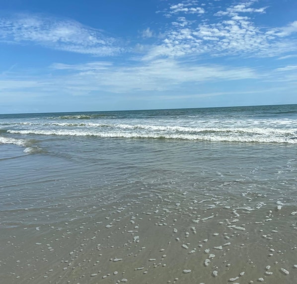 Unclassified image, 1 of 20, button