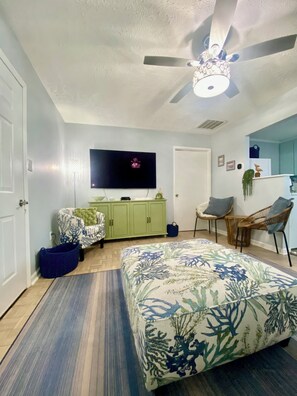 Unclassified image, 3 of 20, button