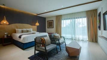 In-room safe, free WiFi