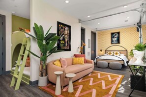 House, Accessible | 3 bedrooms, Internet - The Penthouse - 3BR Rooftop - Downtown Nashville (Nashville)