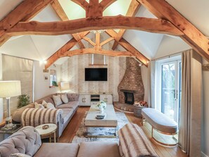 Living area - Mill Race Cottage (Driffield)