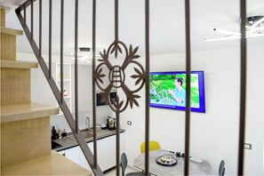 Dining - Tourist Accommodation Rainbow "Deluxe Apartment" (Roccavivara)