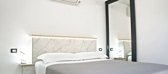 Tourist Accommodation Rainbow "Deluxe Apartment"