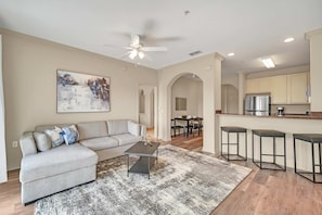 Apartment - Upstay Modern 2BR Condo Near Disney (Winter Garden)