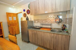 Deluxe Apart Daire, Bahçe Manzaralı | Özel mutfak