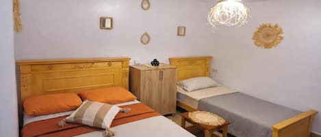 Classic Double or Twin Room | Free WiFi
