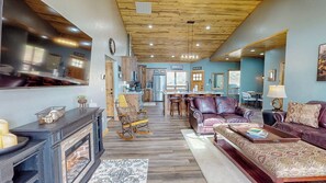 Living area - New two-story tranquil lakeview home on Wallowa Lake. Pet-friendly with new appliances, modern furniture, and stunning views. Perfect getaway! (Joseph)
