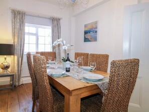 Cottage | Interior - 19 Queen Street (Emsworth)