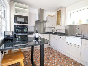 Cottage | Interior - 19 Queen Street (Emsworth)