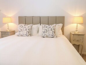 Cottage | Interior - 19 Queen Street (Emsworth)