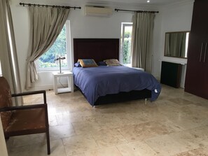 Uklassifisert bilde, 5 av 6, knapp