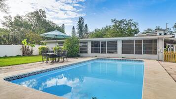House (3 Bedrooms) | Front of property