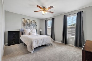 Apartment (3 Bedrooms) | Interior - FSU Home Base! Poolside Retreat 3 Mi to Campus (Tallahassee)