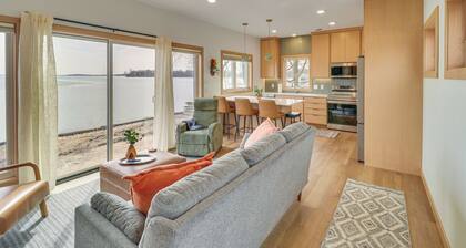Family-friendly Lake Ida Escape: Stunning Views!