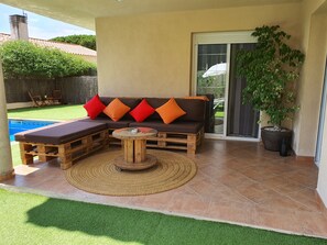 Uklassifisert bilde, 2 av 6, knapp