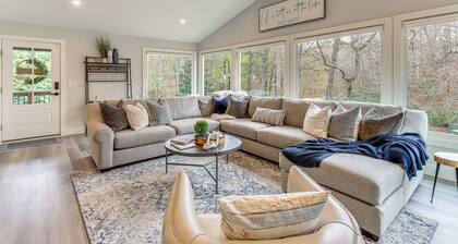 Boat Dock + Yard: Lake Lanier Gem in Gainesville