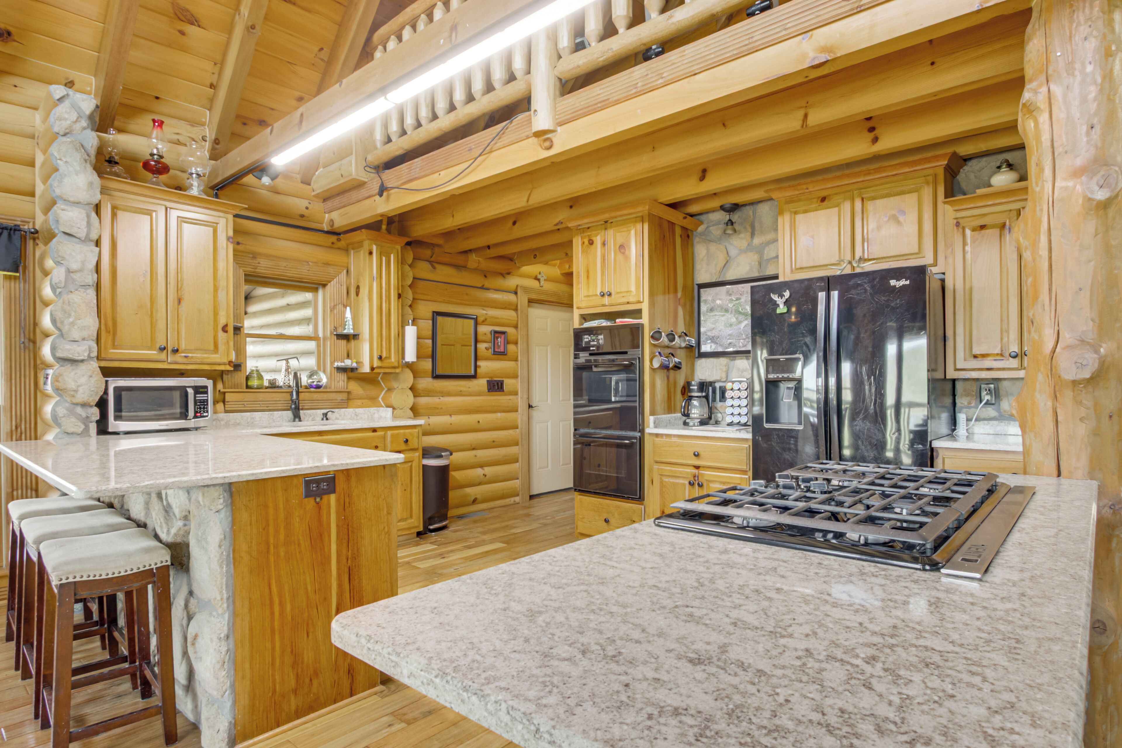 المنشأة من الداخل