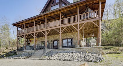210-acre Cabin w/ Trails & Hot Tub in Tuscumbia!