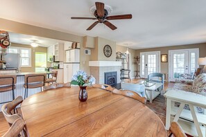 House (4 Bedrooms) | Interior - Walk to Beach! Serene Lake Michigan Home w/ Deck (Grand Haven)