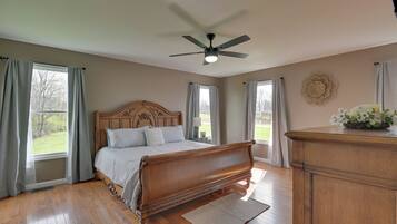 House (5 Bedrooms) | Interior