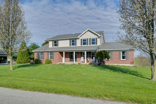 House (5 Bedrooms) | Front of property