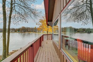 House (2 Bedrooms) | Interior - Mille Lacs Lake Cabin: Private Dock, Deck & Grill (Wahkon)