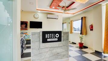 House | Reception