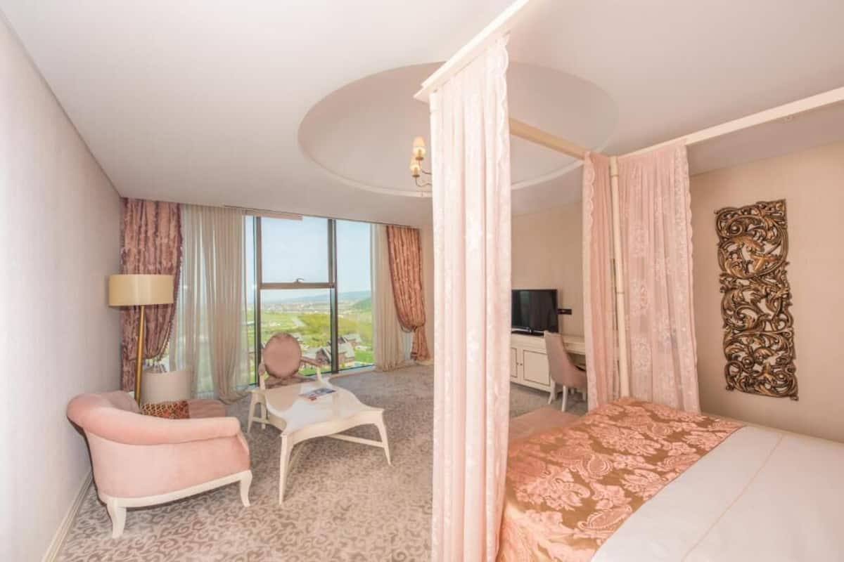 Suíte lua de mel, vista para o lago