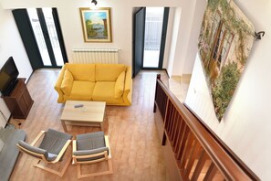 Living area - Tourist Location Rainbow "Family Loft" (Roccavivara)