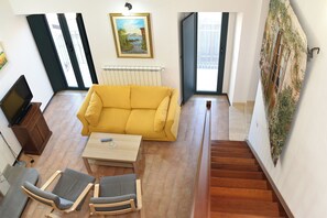 Living area - Tourist Location Rainbow "Family Loft" (Roccavivara)