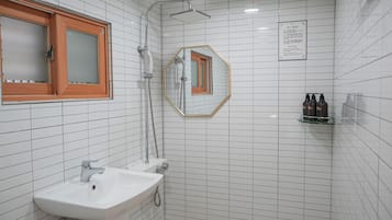 Jongseung-daek | Badeværelse