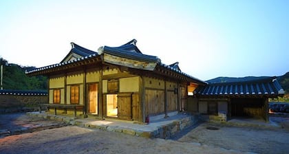 Cheongsong HANOK HOTEL ANN