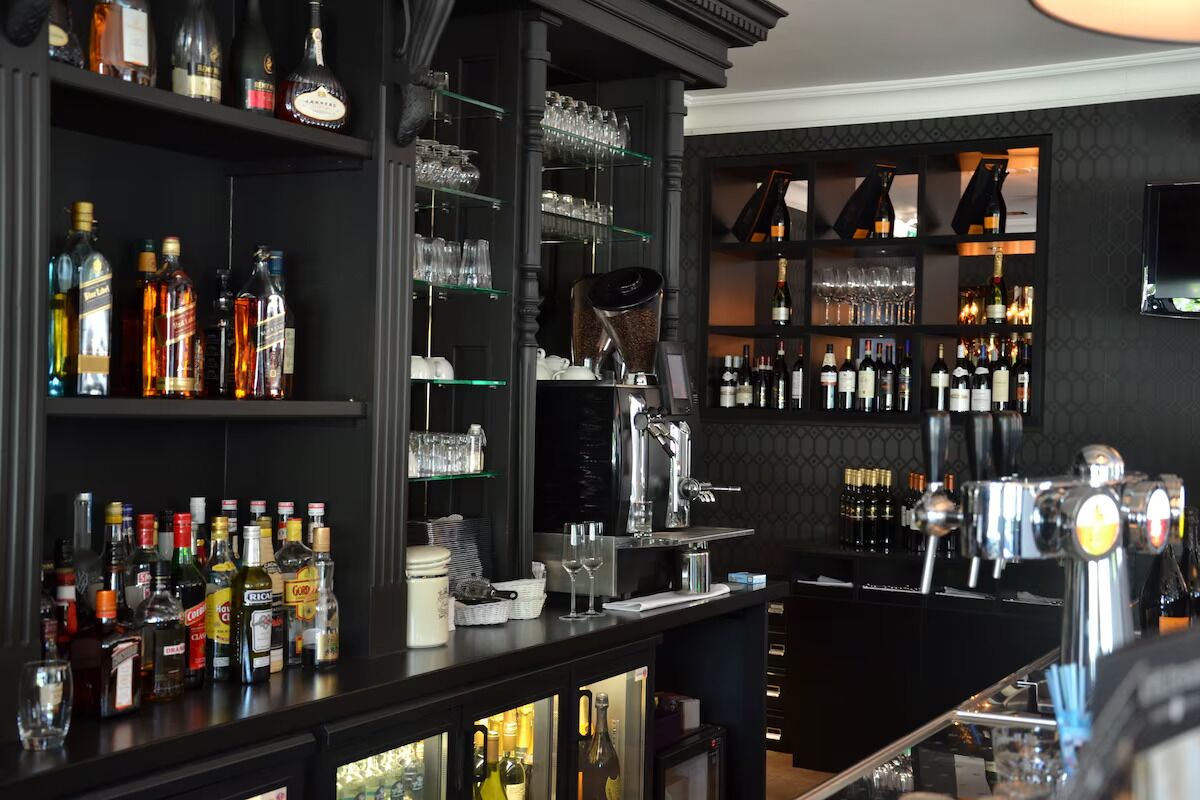 Bar (en la propiedad)