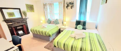 5 bedrooms, free WiFi