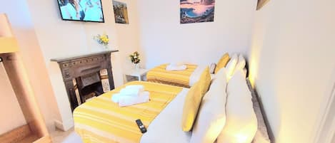 5 bedrooms, free WiFi