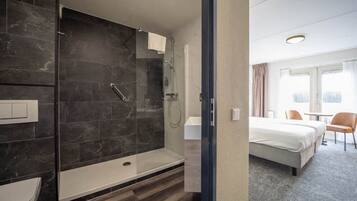 Hair dryer, towels