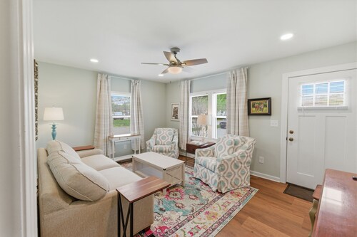 West Main Cottage