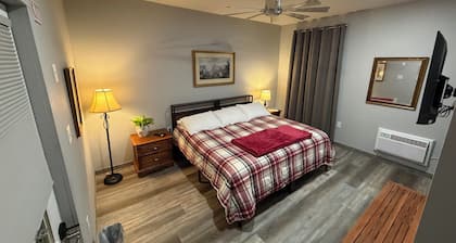 Germantown Inn & Lounge
