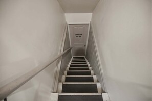 House, 4 Bedrooms | Interior - A Peaceful Retreat Amid Your Busy Journey 4 Bedroom Home (Merion Station)