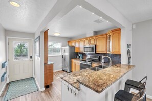 House, 2 Bedrooms | Private kitchen | Fridge, oven, coffee/tea maker, toaster - Nautical Nest 2 Bedroom Home (Holmes Beach)