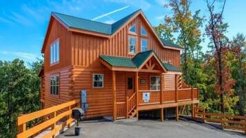 Cabin, 3 Bedrooms | Exterior