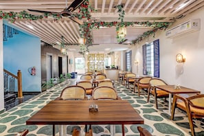 Dining - Townhouse Haridwar Vishwakarma Ghat (Haridwar)