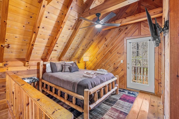 2 bedrooms, iron/ironing board, WiFi (free), bed sheets