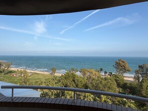 Property grounds - Exclusive apartment in front of the sea parking included top location (Orpesa)