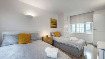 1 bedroom, iron/ironing board, travel cot, free WiFi